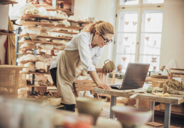 Girişimcilik, kadınlar için bir kariyer güvencesi mi?