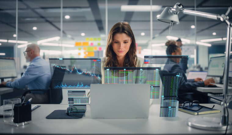 Yeni bir rapora göre Avrupa’da teknoloji çalışanlarının yalnızca yüzde 19’u kadın. Yapay zekâ çağında bu uçurumun daha da büyüyebileceği uyarısı yapılıyor