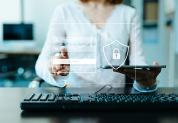 Dijital şiddetle mücadele