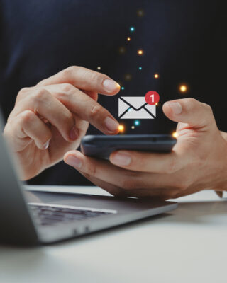 Aynı e-posta, farklı tepki: İş yerinde iletişimde çift standart