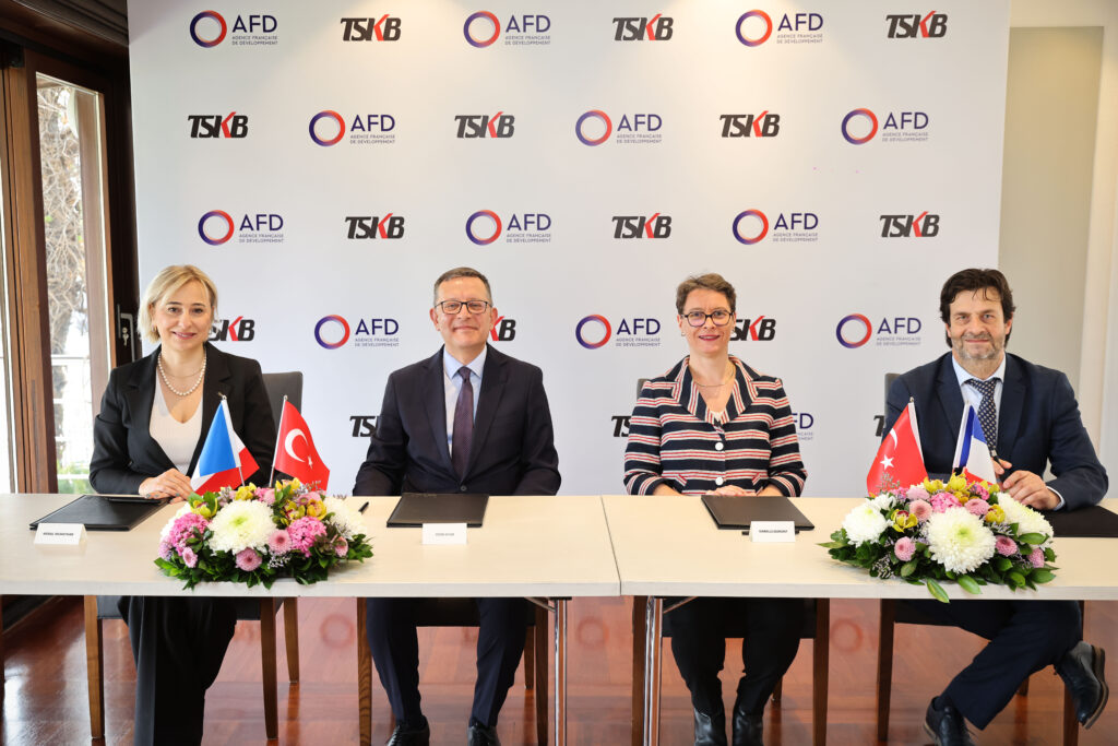 tskb-grup-foto