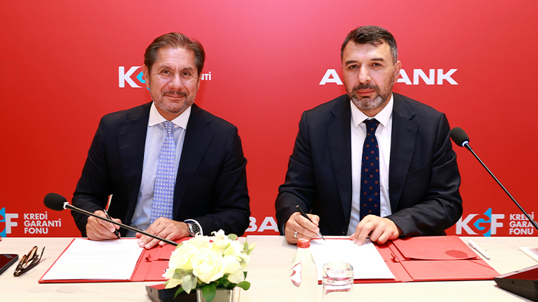 akbank-gorsel-yatay